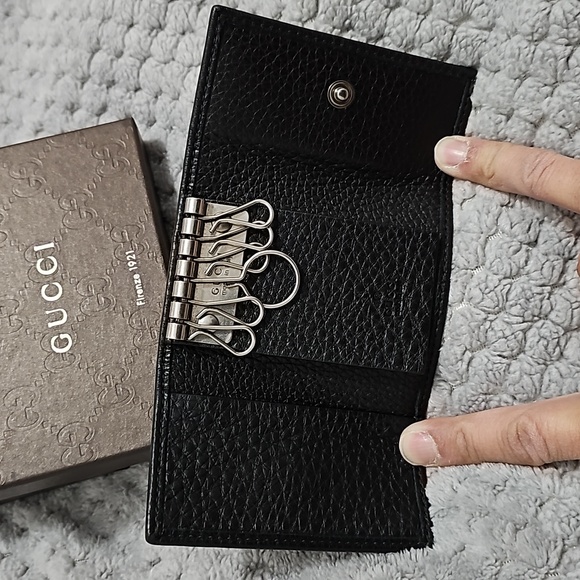 EUC GUCCI sherry line collection key holder/wallet - Picture 2 of 8